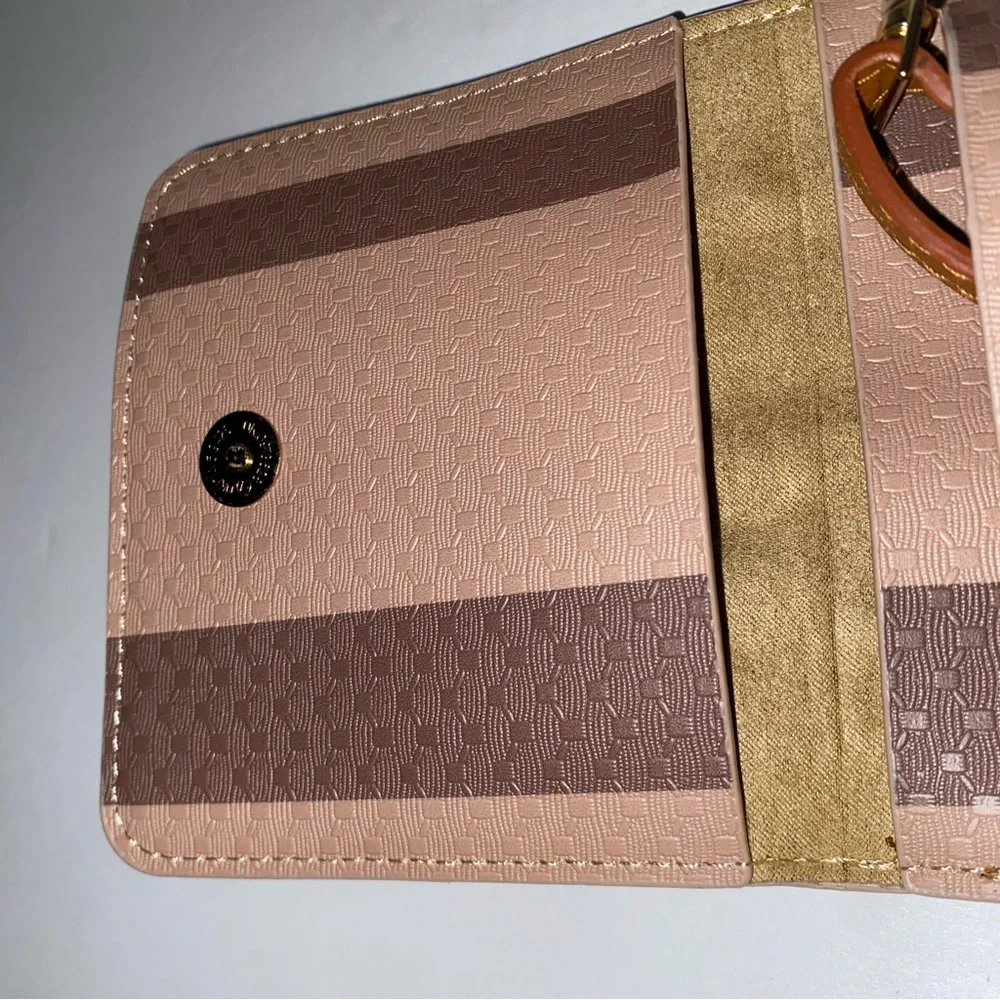 SUGU vegan Touch Screen Crossbody
